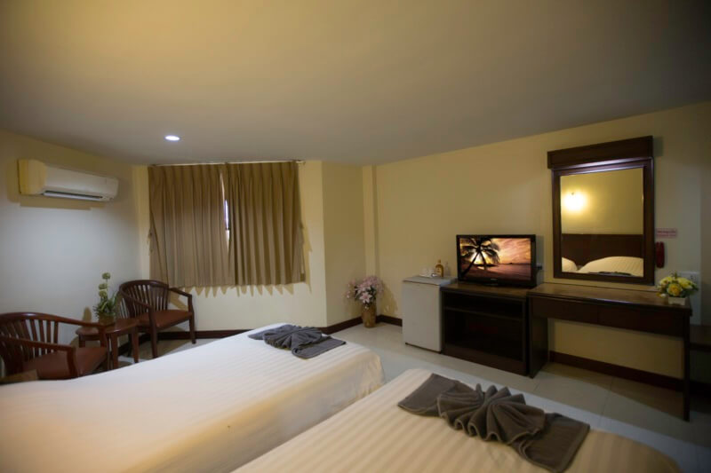 Twin Palms Resort Pattaya : Superior Twin Bed