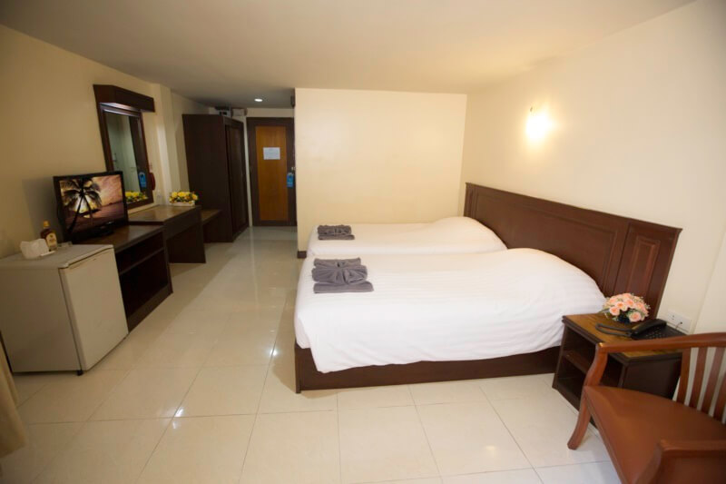 Twin Palms Resort Pattaya : Superior Twin Bed