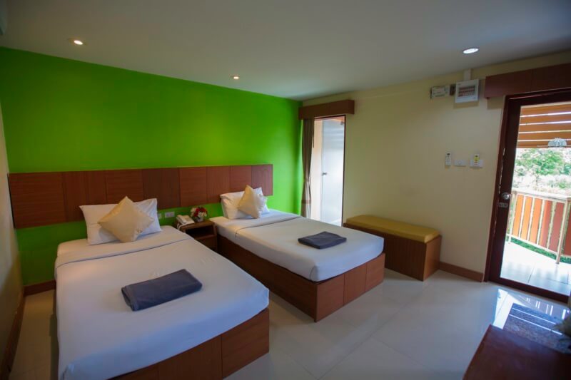 Twin Palms Resort Pattaya : Standard Twin Bed